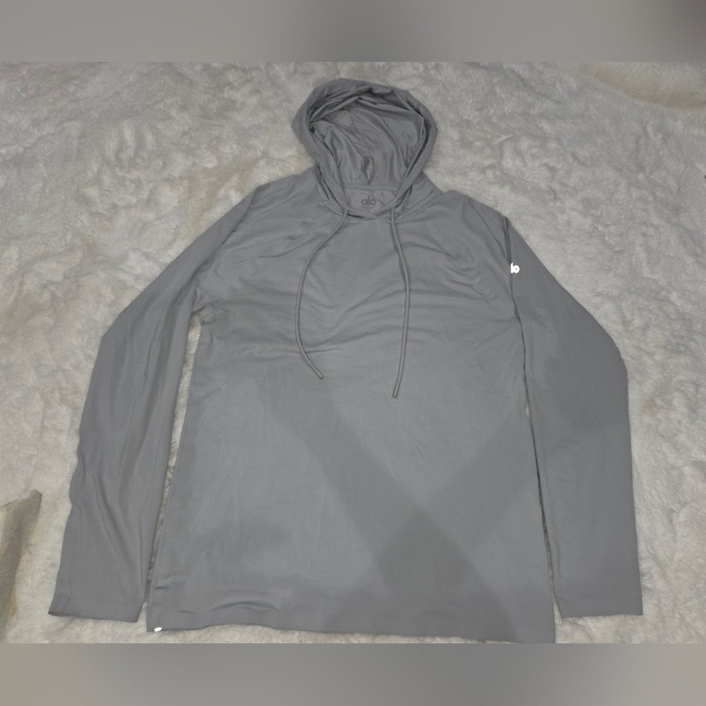 ALO Yoga Gray Hooded Pullover Top